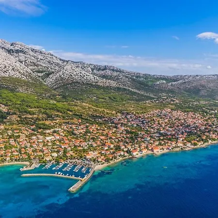 Daire In With Terrace, Air Conditioning, Wifi, Washing Machine *