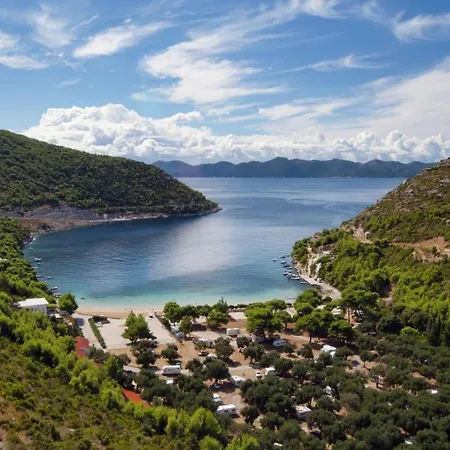 In With Terrace, Air Conditioning, Wifi, Washing Machine Apartman Orebić